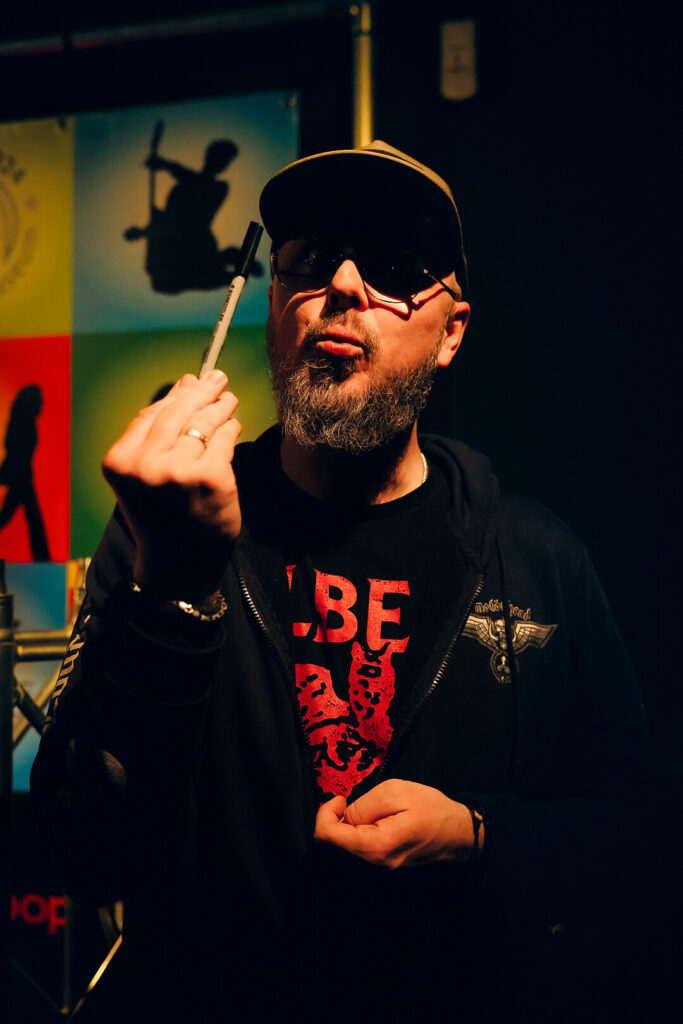 gum bucket release party0209