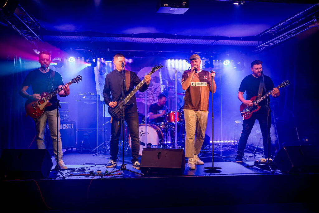 gum bucket release party9514