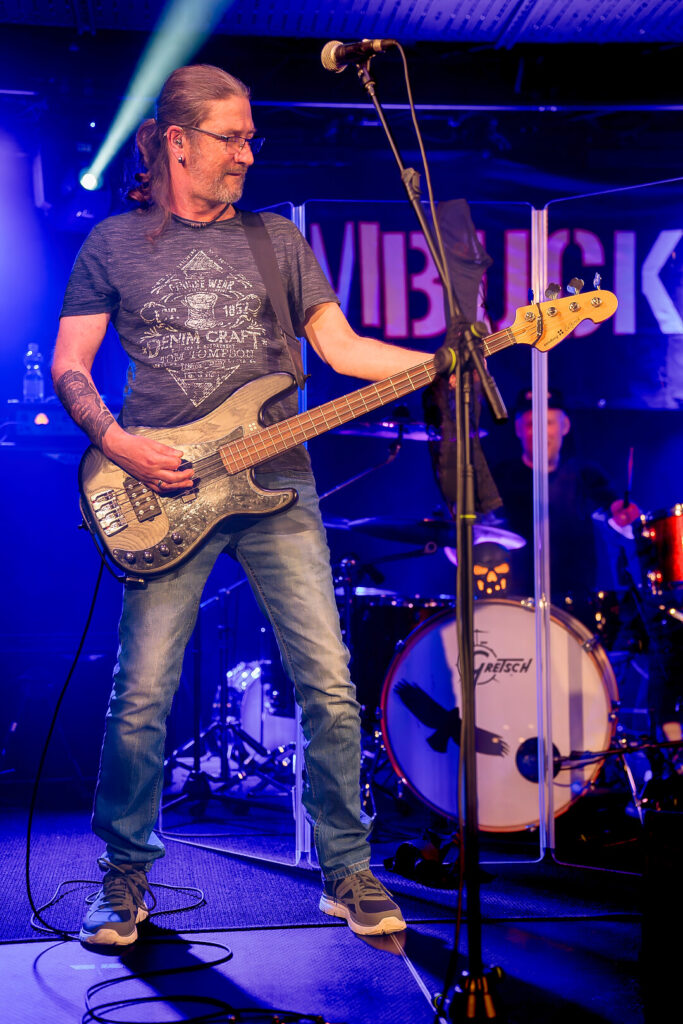 gum bucket release party9631