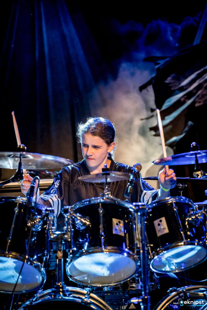 ozzy s & the eruptions 05