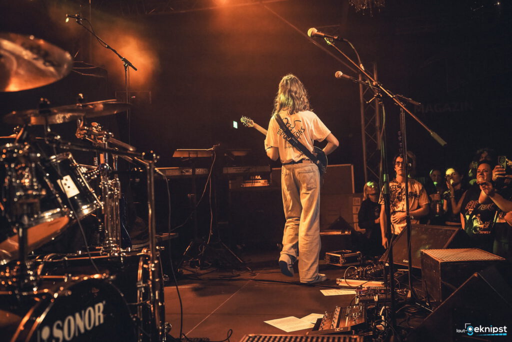 ozzy s & the eruptions 29